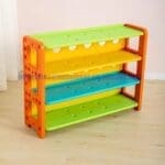Arriving soon: Storage shelf with 6 Containers